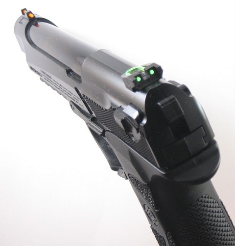 Псевдокурок и прицельные приспособления Crosman C31